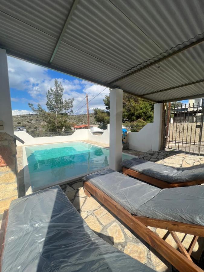 Agios Georgios  Theodore Resort מראה חיצוני תמונה